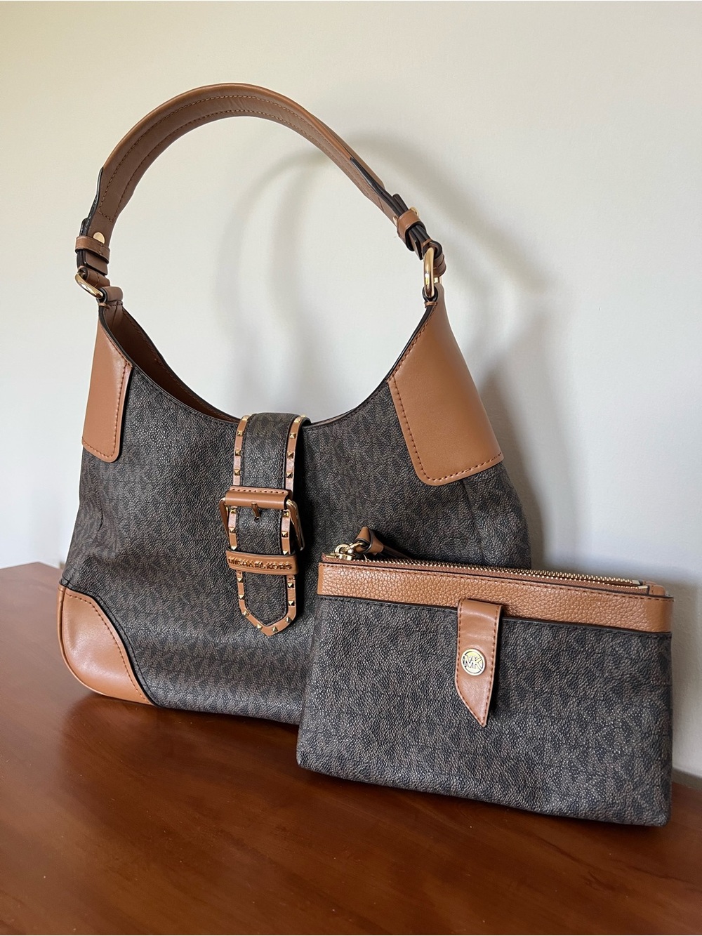 NWOT Michael Kors Lillian Shoulder Bag & Charm Medium Double-Zip Crossbody